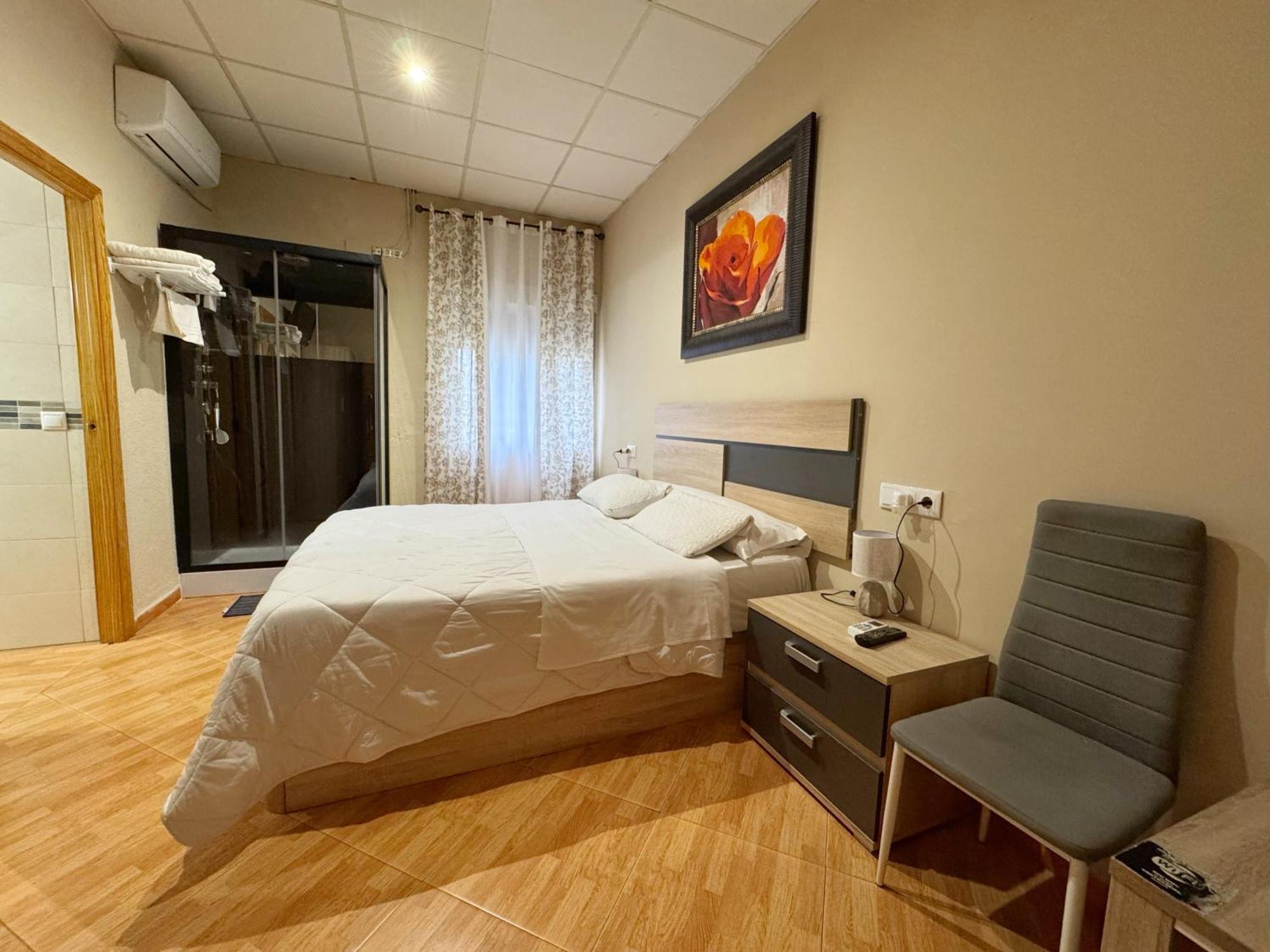 Hostal El Brillante - Alojamientos El Duque Кордоба Стая снимка