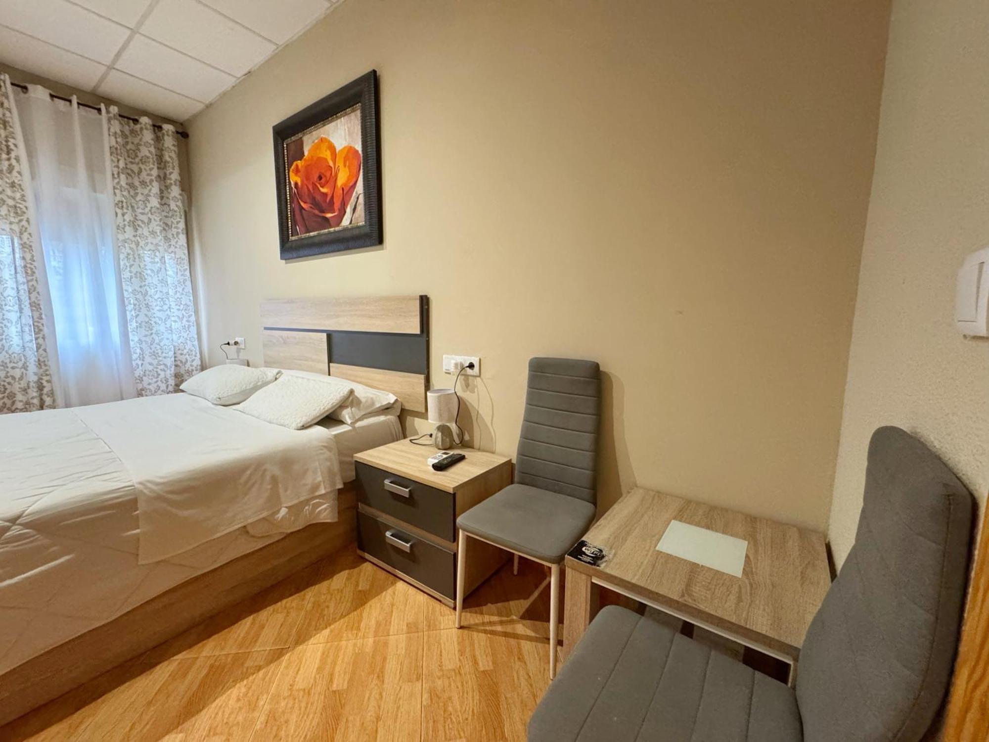 Hostal El Brillante - Alojamientos El Duque Кордоба Стая снимка